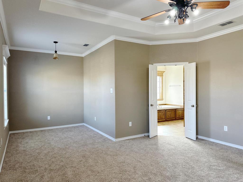 210 Winchester Street Property Photo 19
