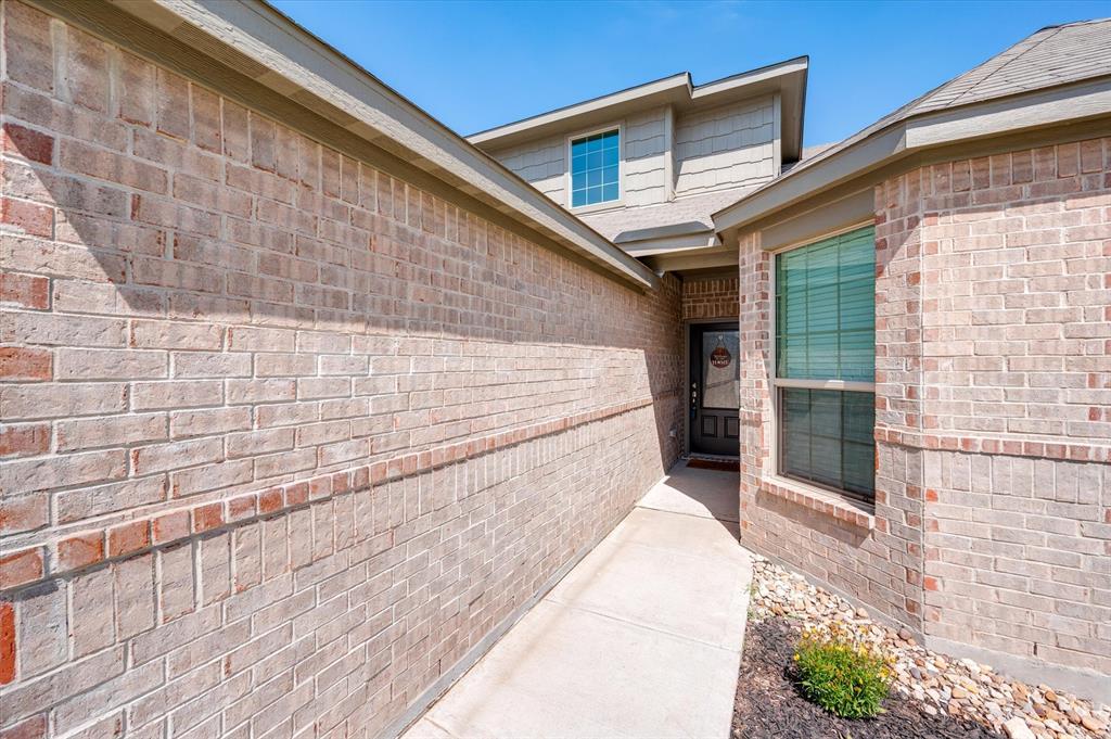 1053 Maidenhair Lane Property Photo 6
