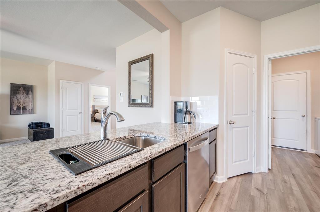 1053 Maidenhair Lane Property Photo 17