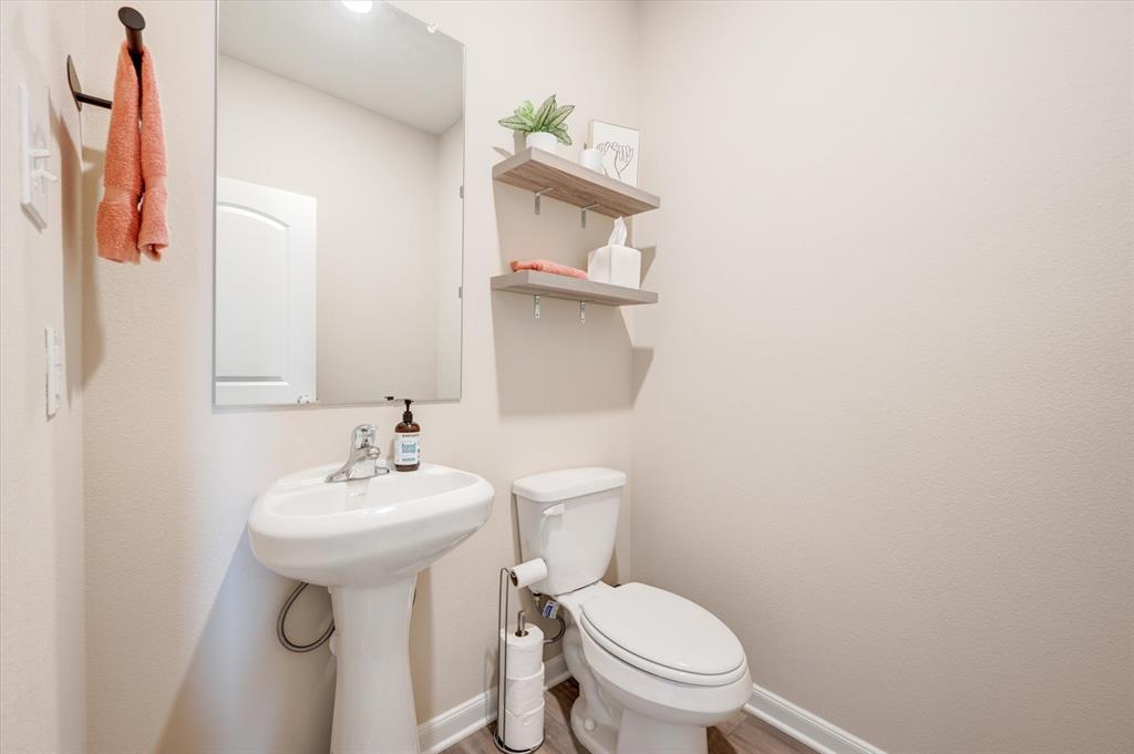 1053 Maidenhair Lane Property Photo 21