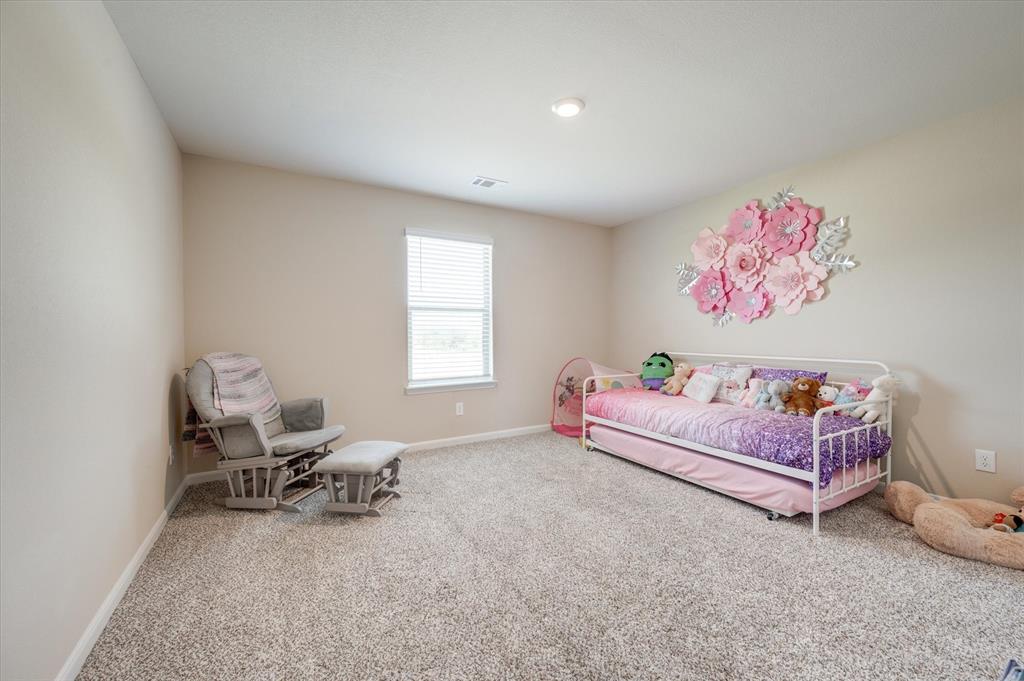 1053 Maidenhair Lane Property Photo 33
