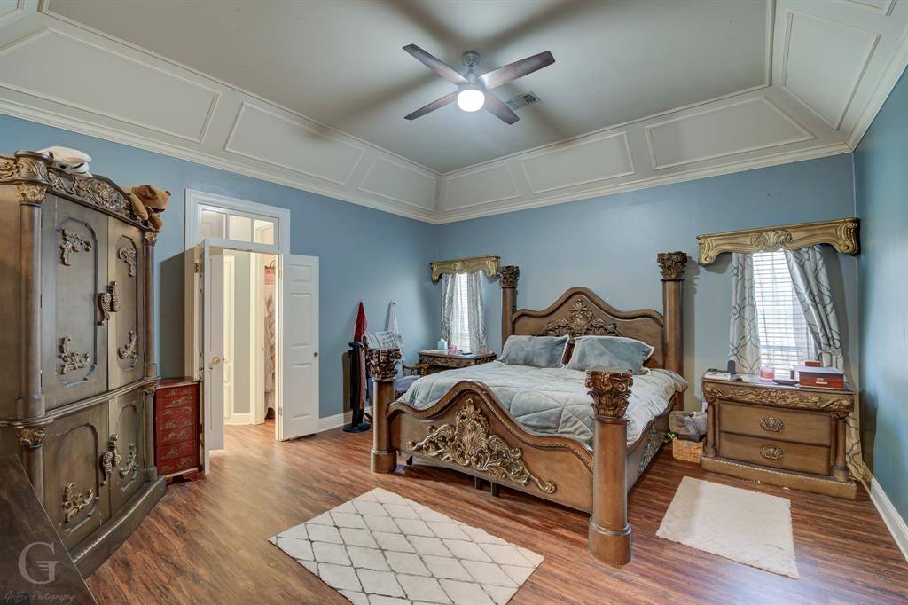 104 Oxford Circle Property Photo 13