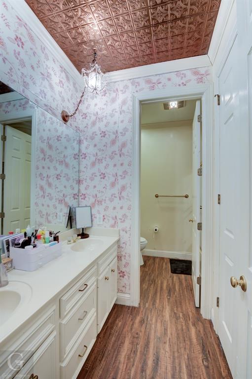 104 Oxford Circle Property Photo 18