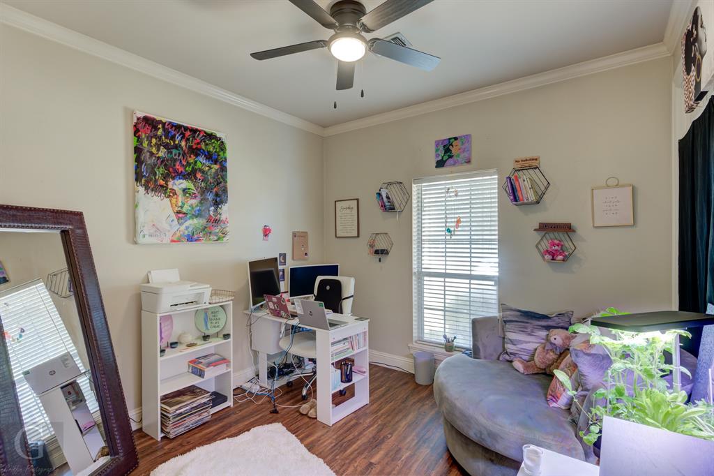 104 Oxford Circle Property Photo 20