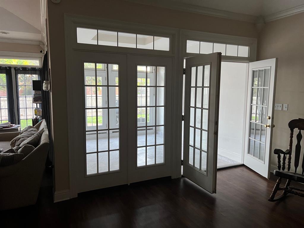 104 Oxford Circle Property Photo 29