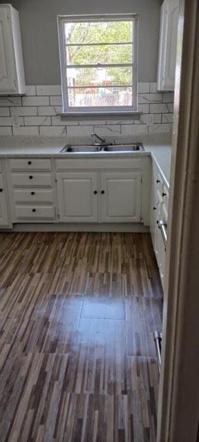 2803 Highwood Drive Property Photo 4