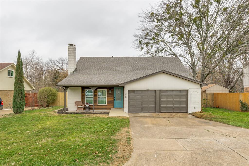 1229 Mesquite Trail Property Photo 1