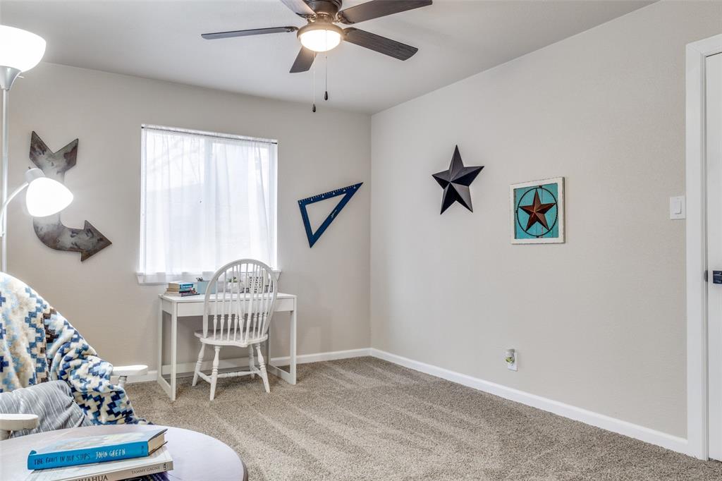 1229 Mesquite Trail Property Photo 13