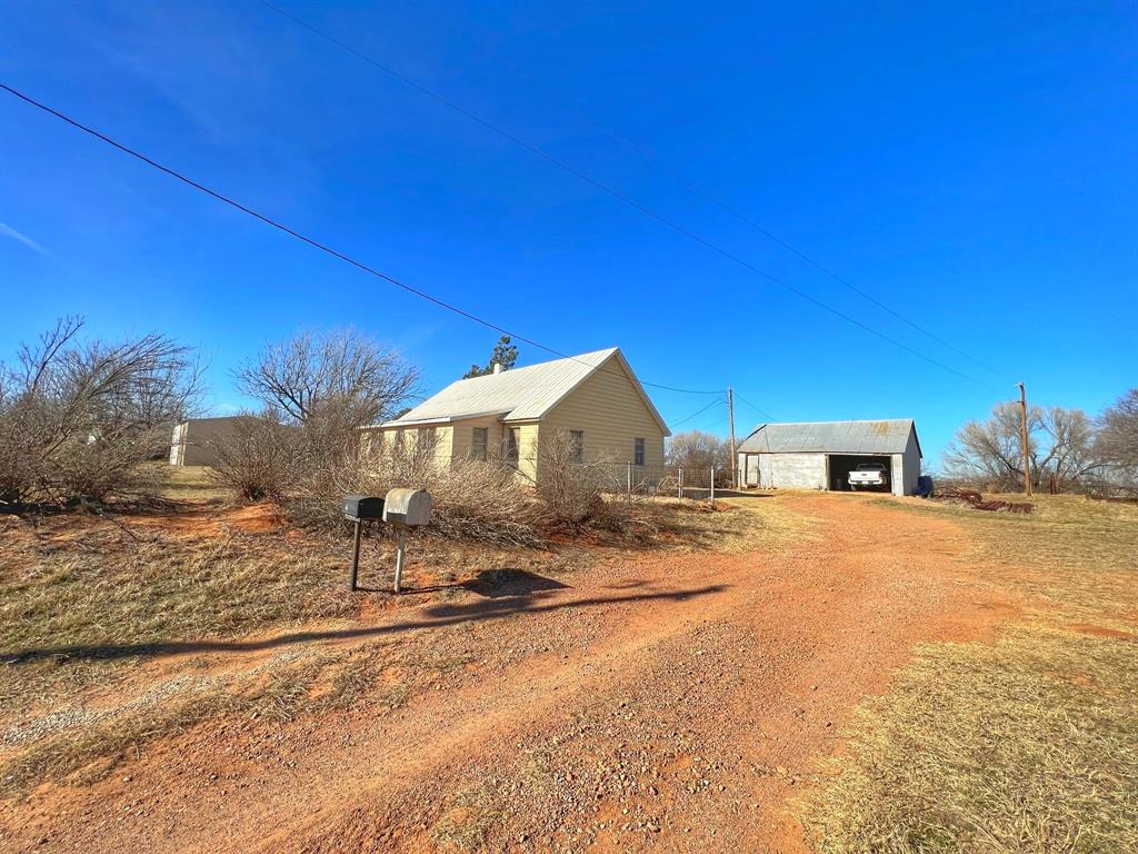 10157 N Cr 129 Property Photo 29
