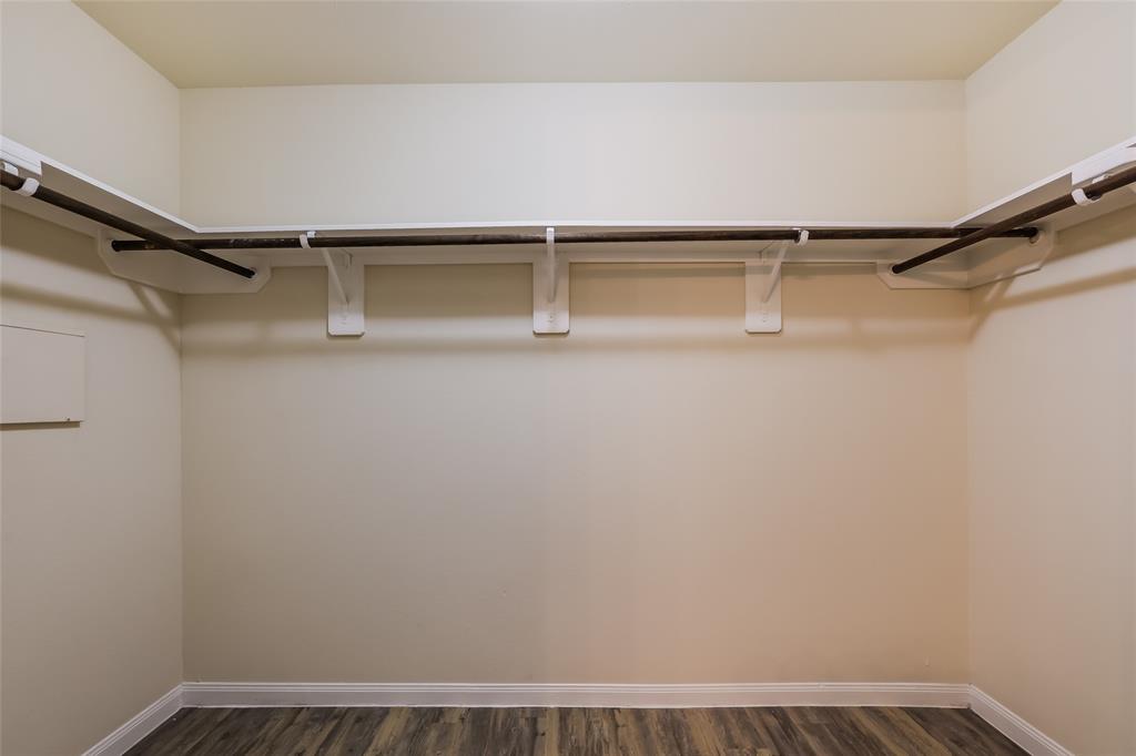 1604 Cardinal Drive Property Photo 10