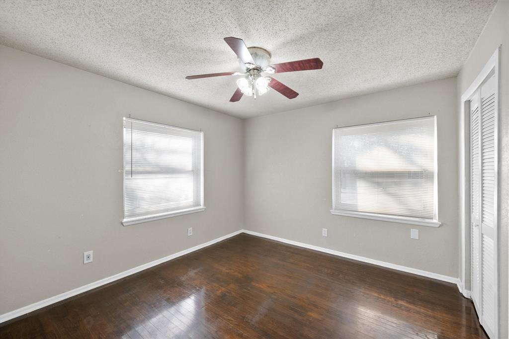 1011 W Inwood Drive Property Photo 15