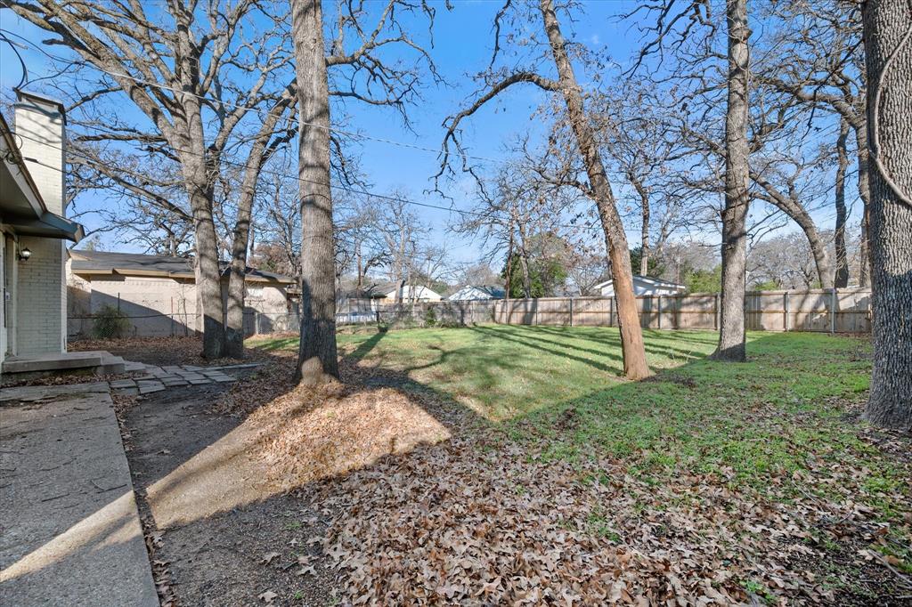 1011 W Inwood Drive Property Photo 19