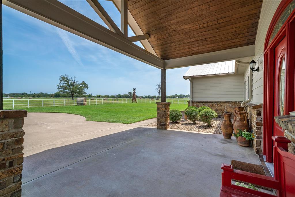469 Fm 2324 Property Photo 10