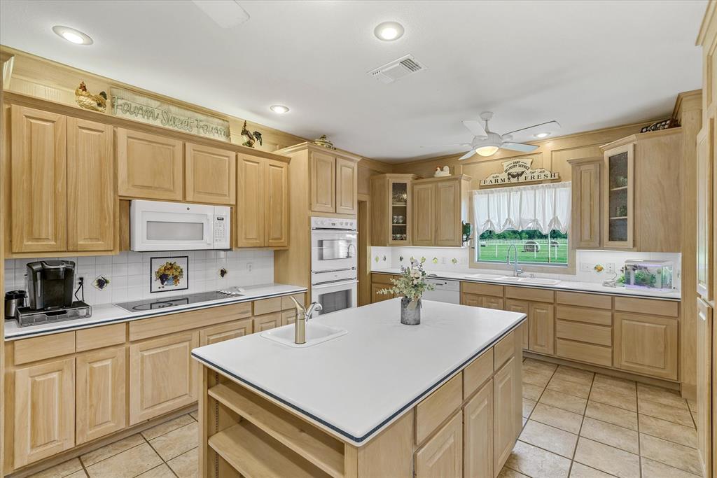 469 Fm 2324 Property Photo 18