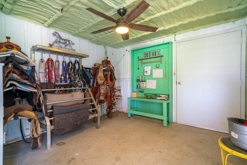 469 Fm 2324 Property Photo 34