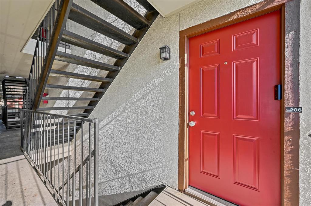 1810 N Garrett Avenue Property Photo 35