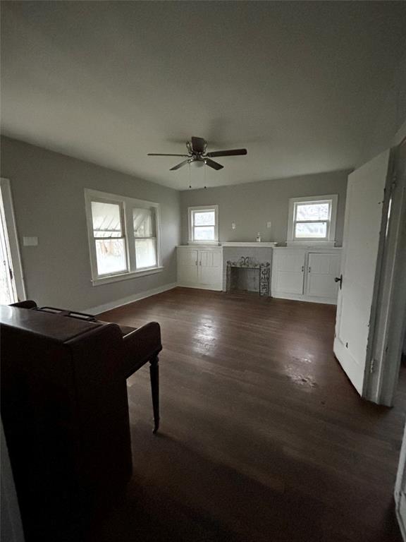 3025 8th Avenue Property Photo 2