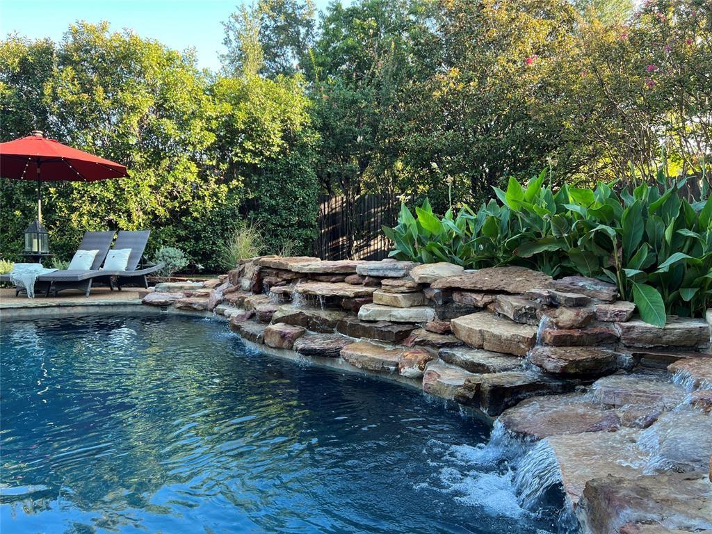 104 Clear Lake Court Property Photo 36