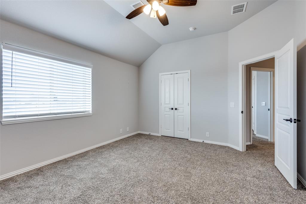 1048 Kingston Drive Property Photo 15