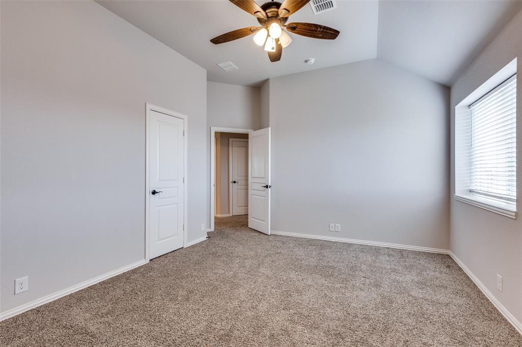 1048 Kingston Drive Property Photo 16