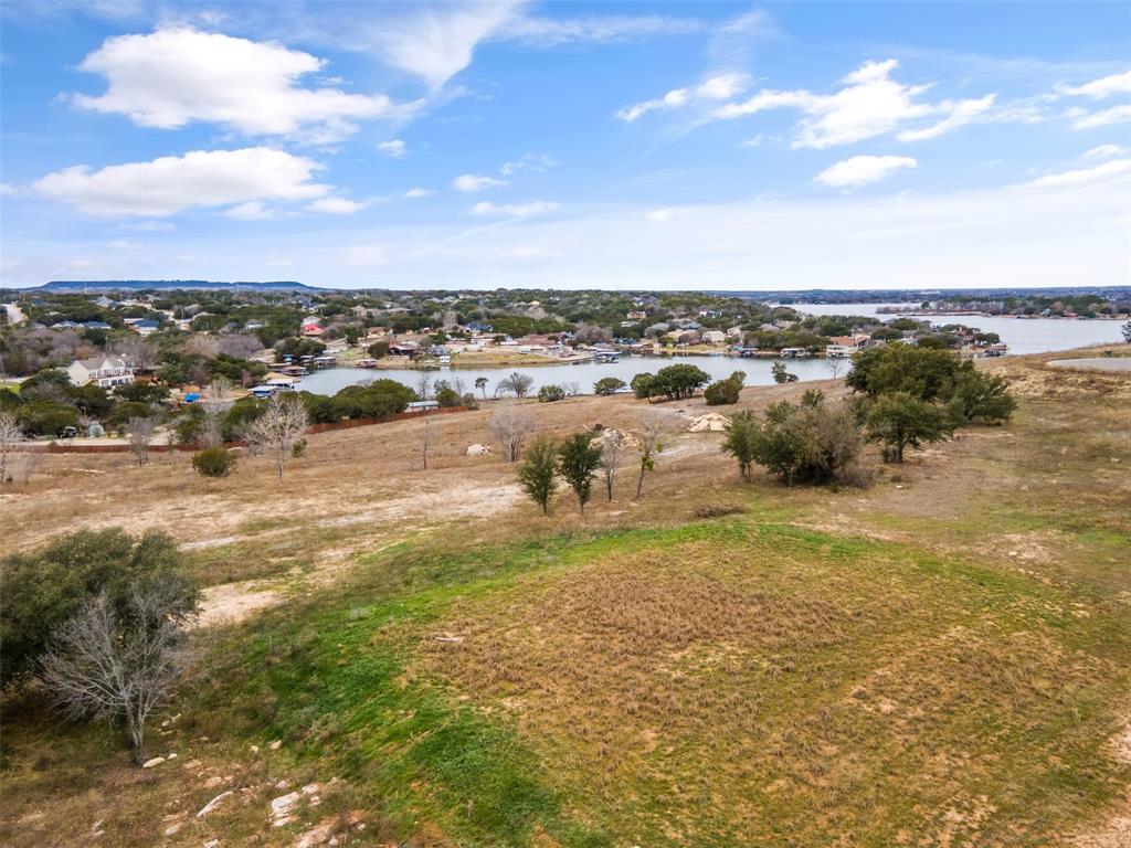 724 Rc Luker Court Property Photo 18