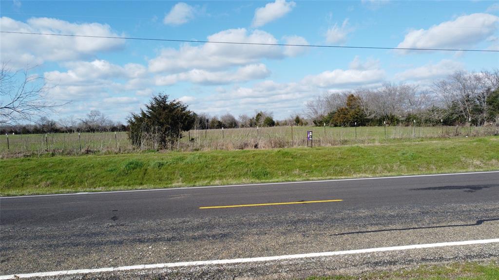 Tbd Fm 1567 Property Photo 3