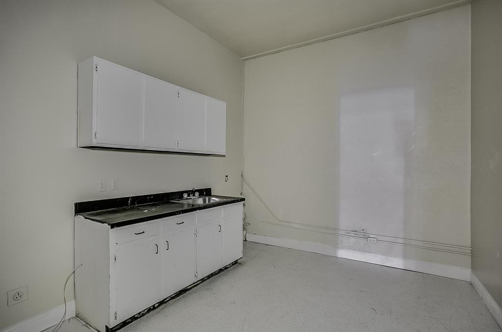 1709 Martin Luther King Jr Boulevard Property Photo 13