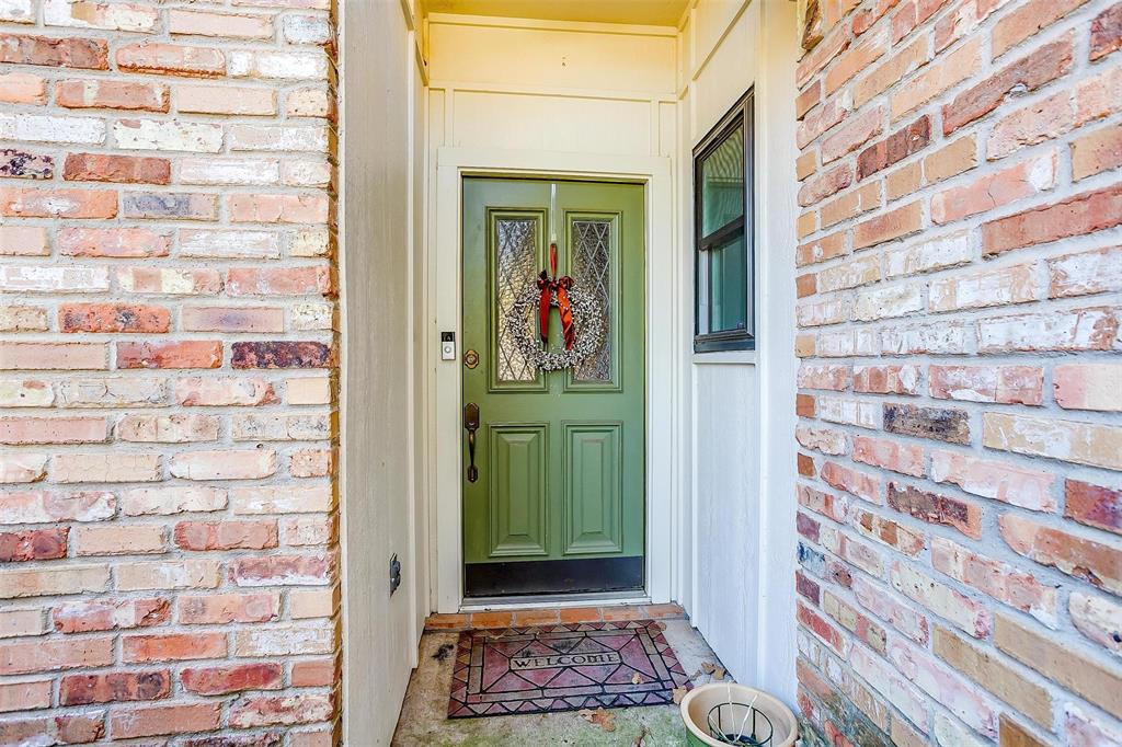 4302 Willow Bend Drive Property Photo 13