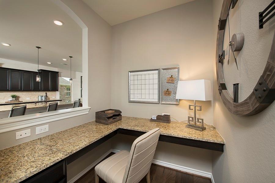 1520 Overlook Court Property Photo 4