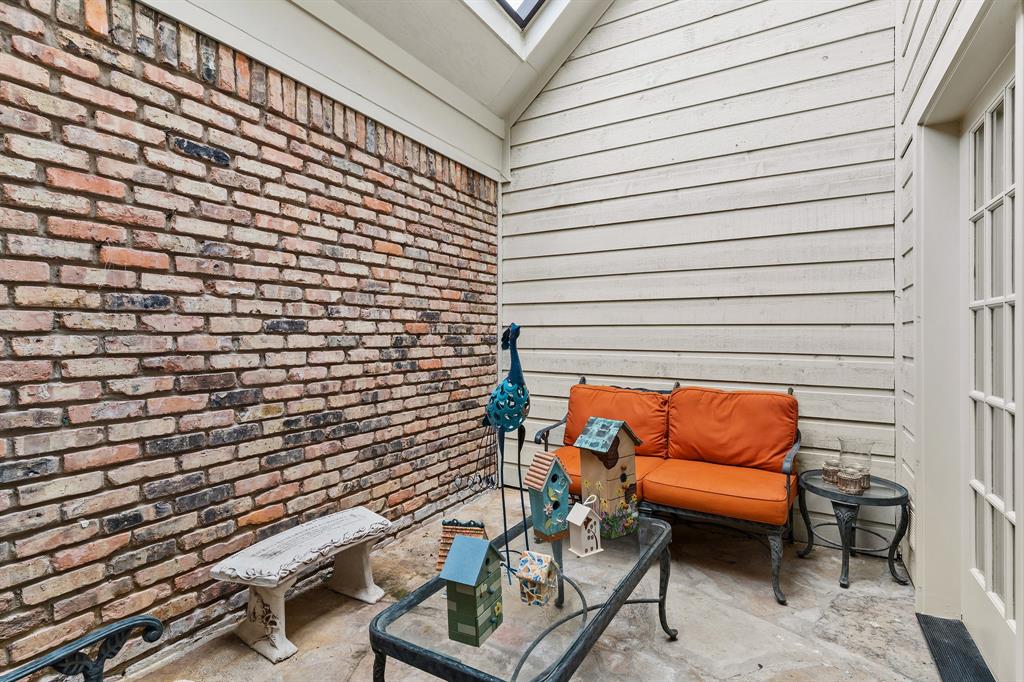 5033 Briar Tree Drive Property Photo 18
