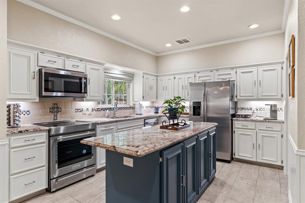 5033 Briar Tree Drive Property Photo 27