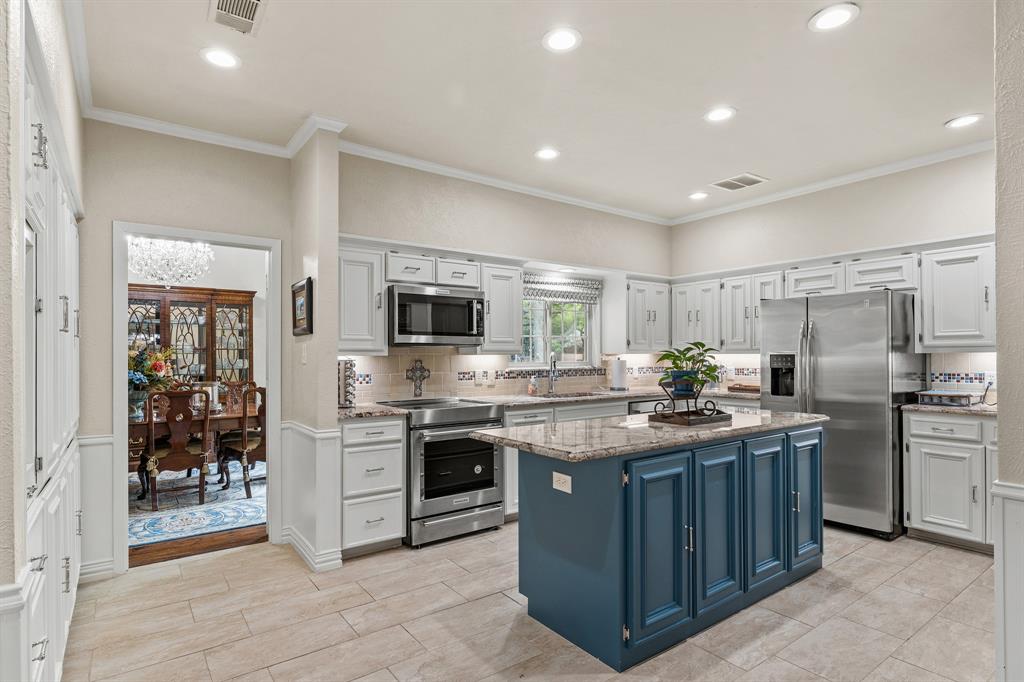 5033 Briar Tree Drive Property Photo 28