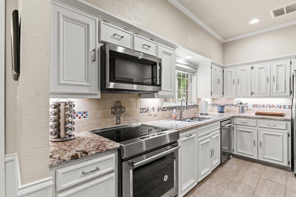 5033 Briar Tree Drive Property Photo 30