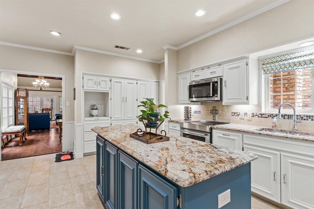 5033 Briar Tree Drive Property Photo 31
