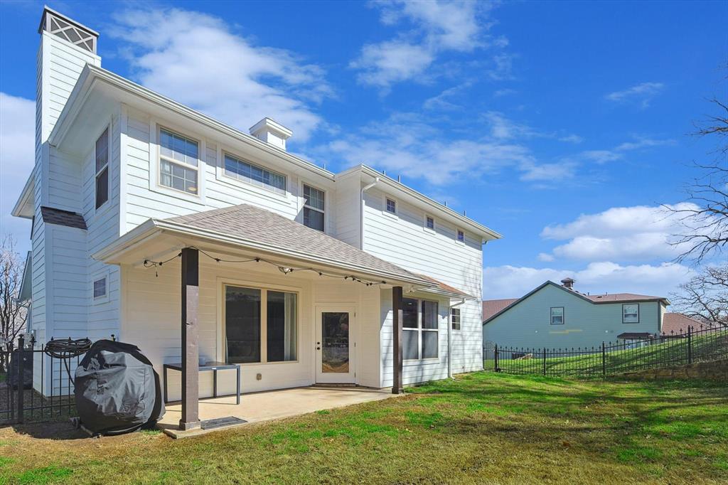 324 Collins Street Property Photo 27