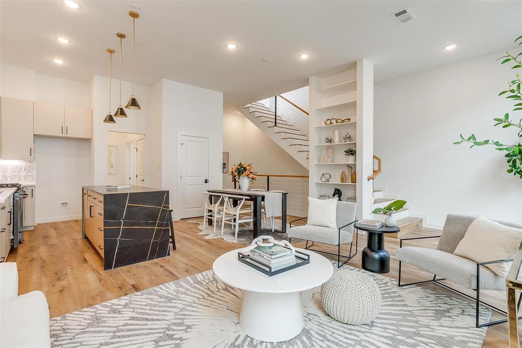 445 W Morphy Street Property Photo 17