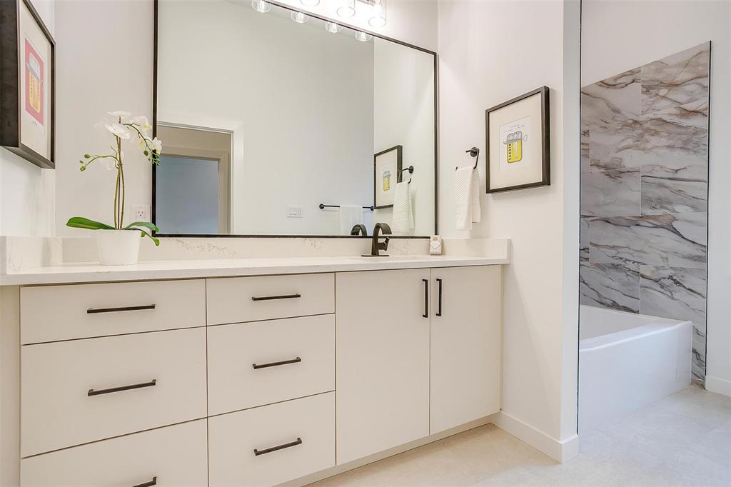 445 W Morphy Street Property Photo 22