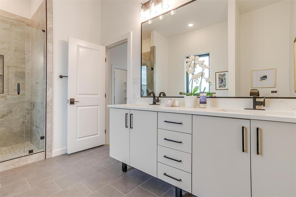 445 W Morphy Street Property Photo 33