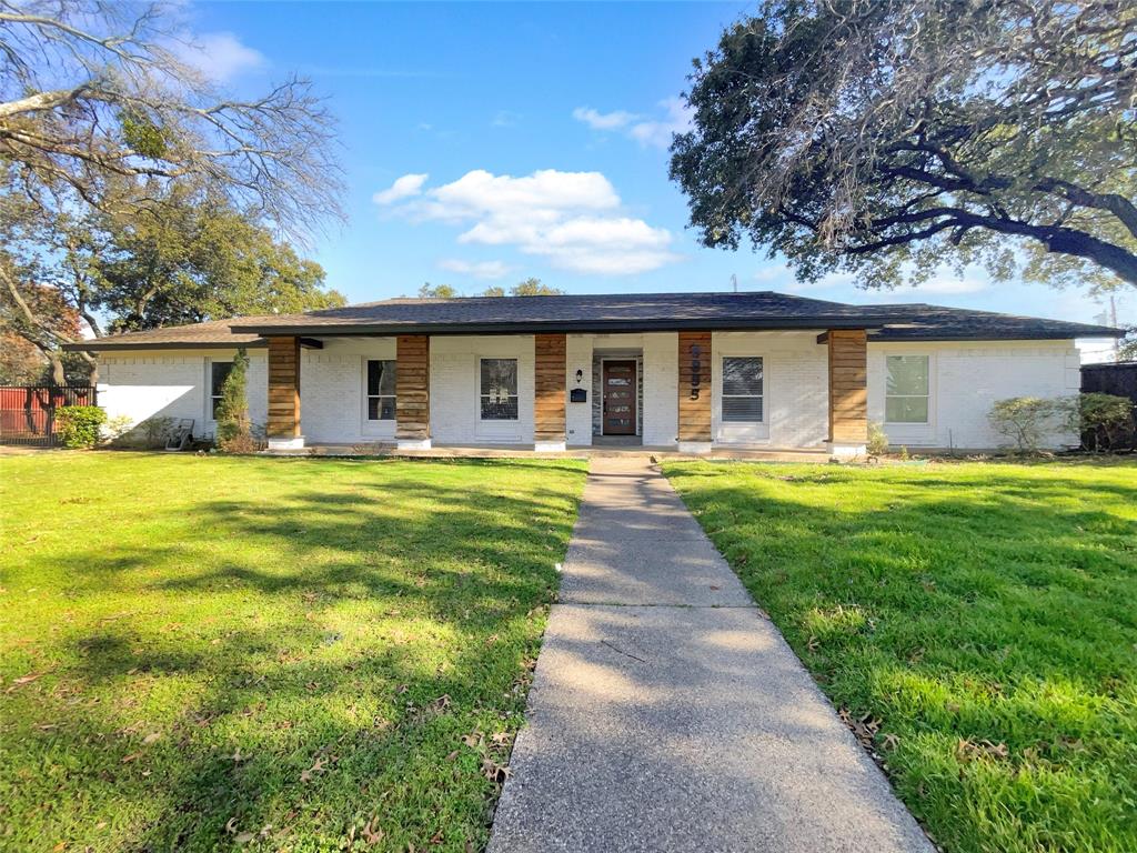 3855 Crest Cove Circle Property Photo 1