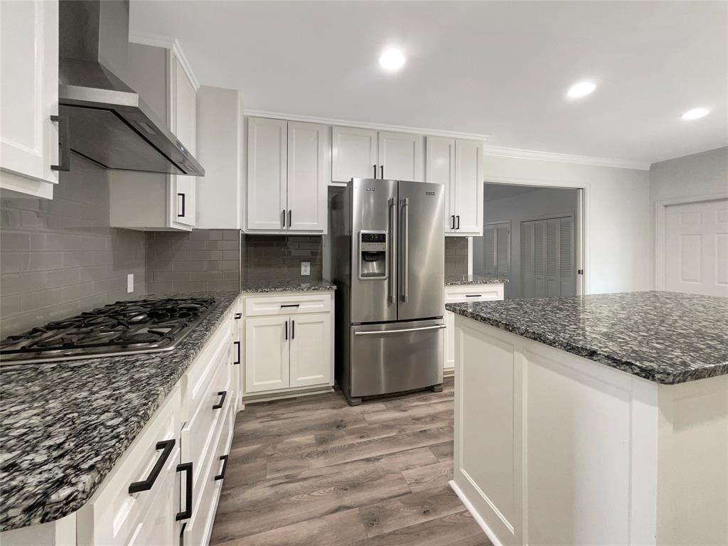 3855 Crest Cove Circle Property Photo 11