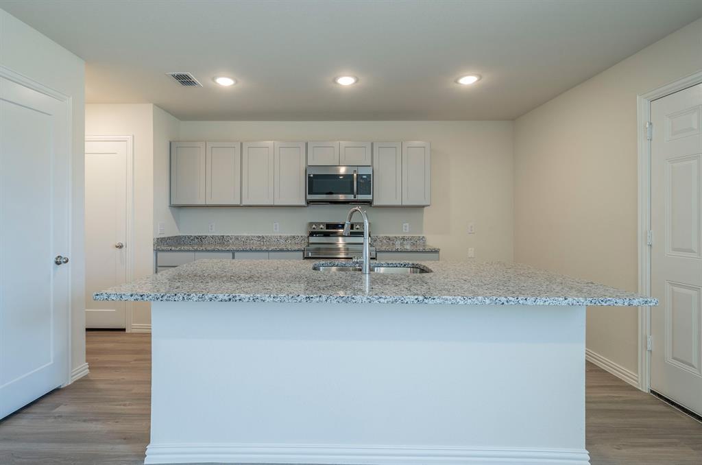 110 Goel Street Property Photo 5