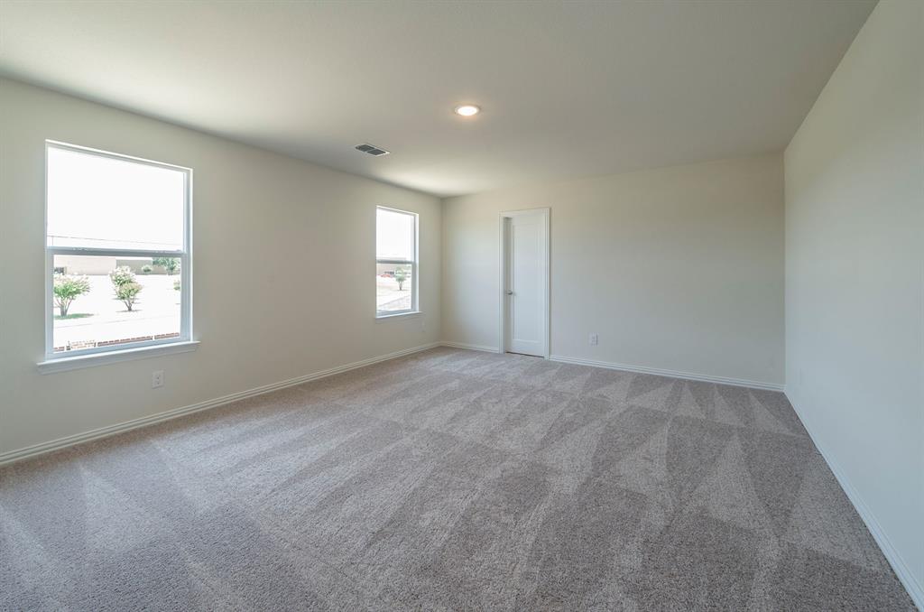 110 Goel Street Property Photo 7