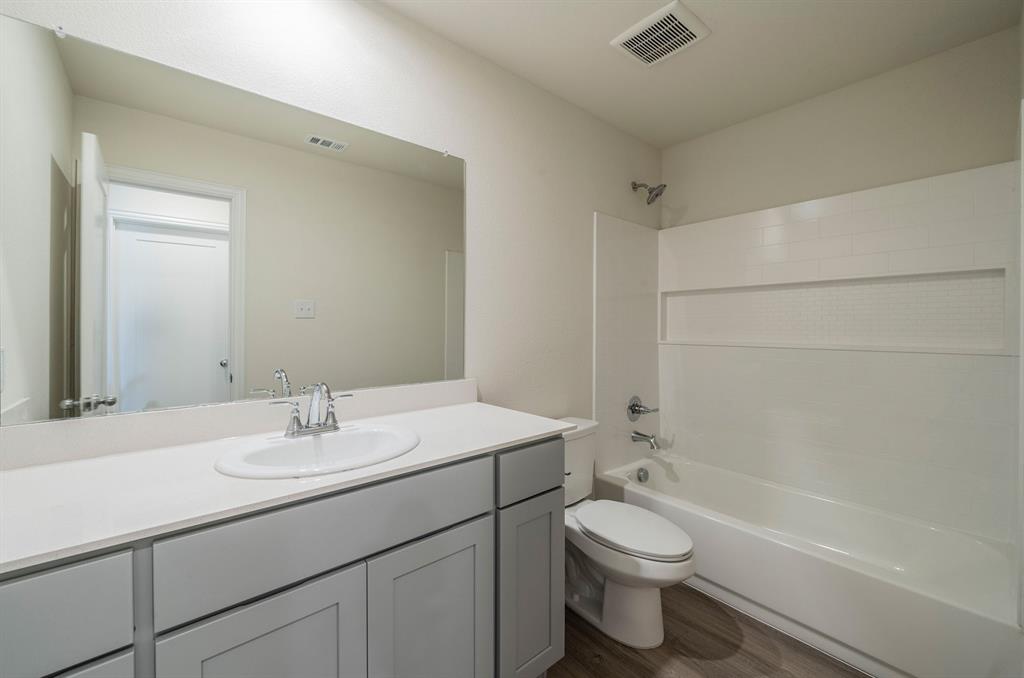 110 Goel Street Property Photo 10