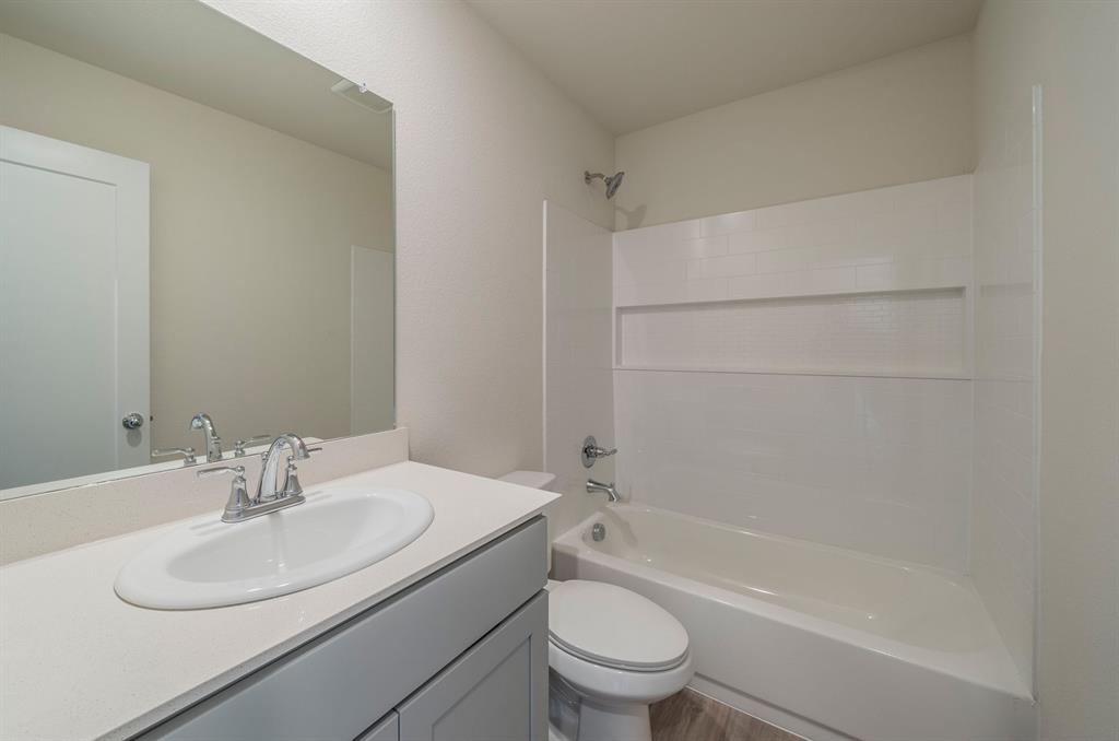 110 Goel Street Property Photo 12