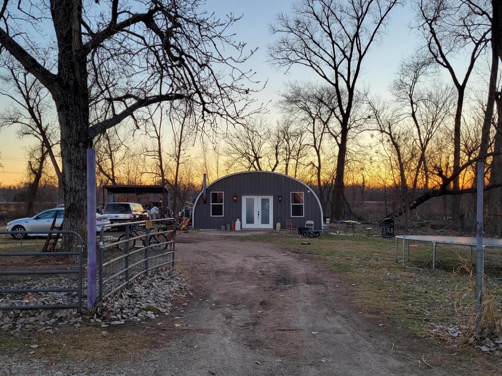 5180 Bilindsay Road Property Photo 1