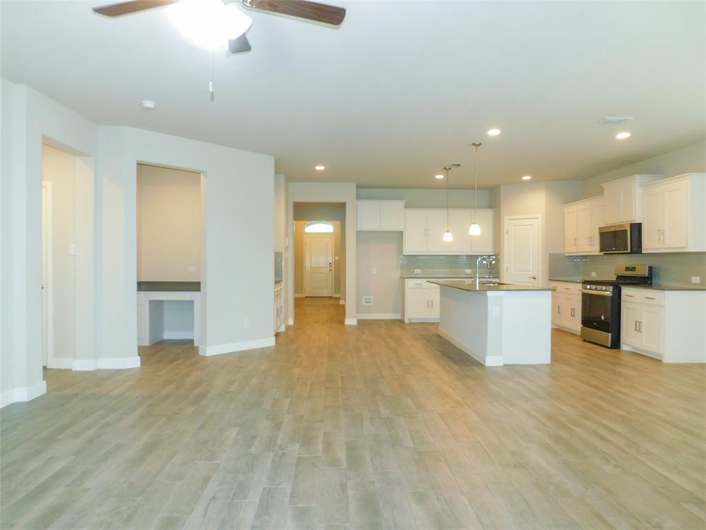 801 Finchley Drive Property Photo 5