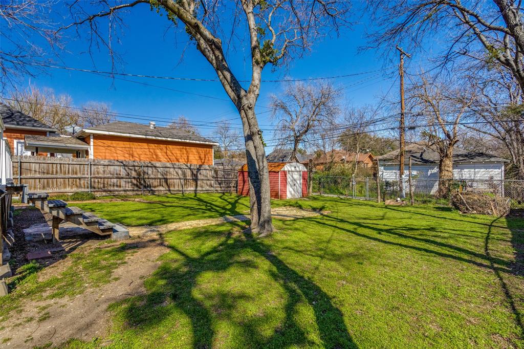 818 S Rosemont Avenue Property Photo 24
