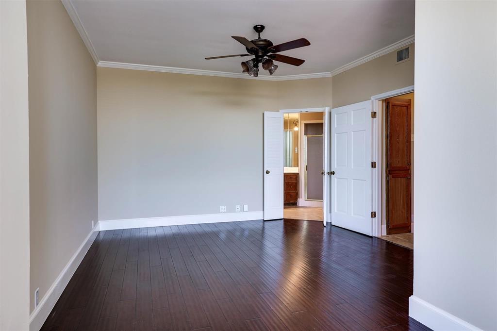 2111 Reflection Bay Drive Property Photo 14