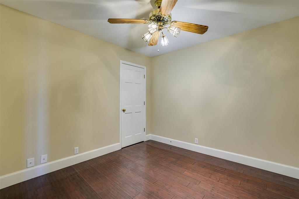 2111 Reflection Bay Drive Property Photo 18