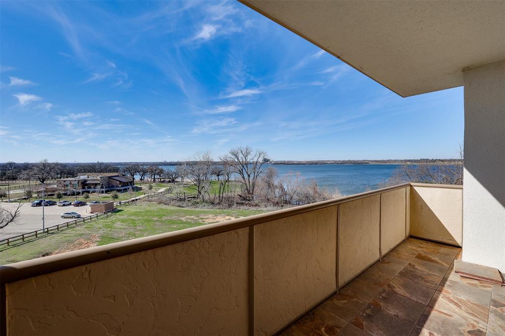 2111 Reflection Bay Drive Property Photo 27